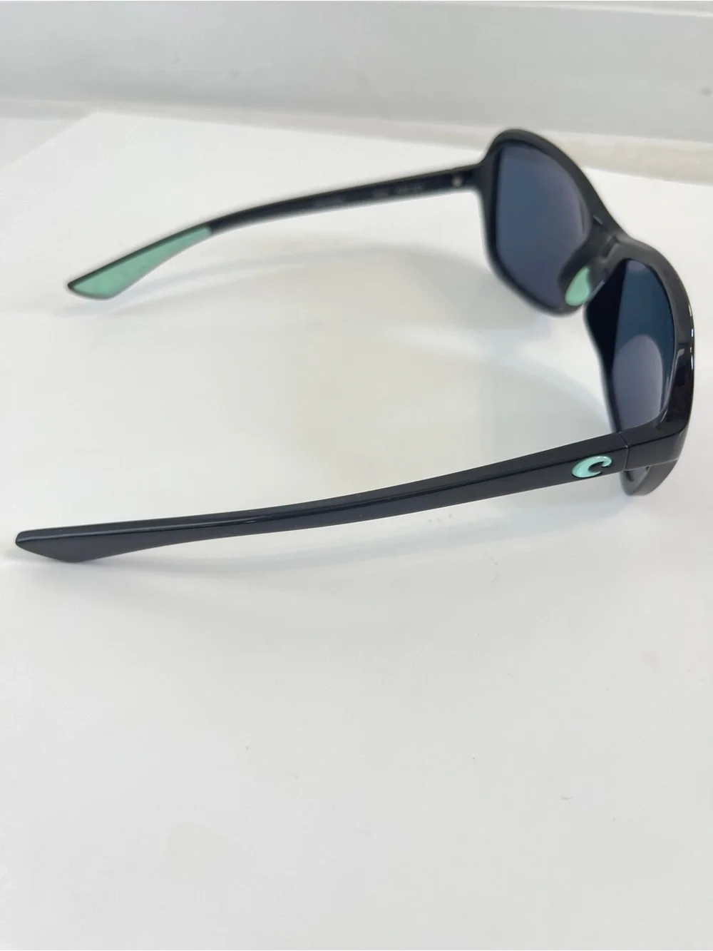 Costa Del Mar Kare Polished Black SUNGLASSES FRAMES Sea Green Lens Scratched